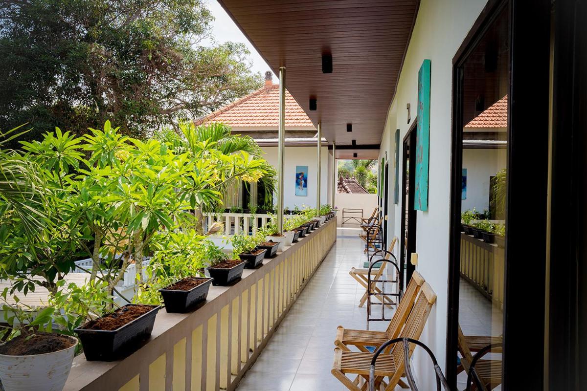 Hotel Oasis Lembongan Exterior foto