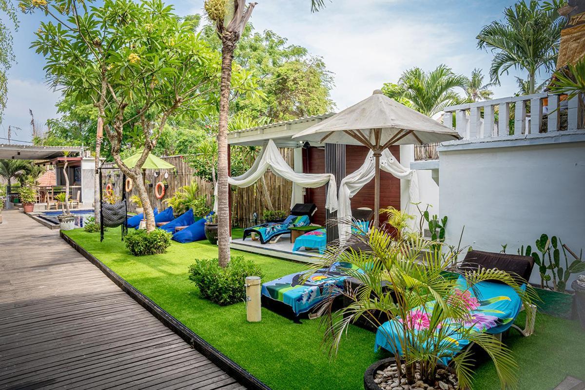 Hotel Oasis Lembongan Exterior foto